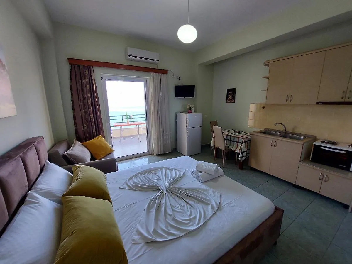 The Sun House Apartamento Sarandë 0*,