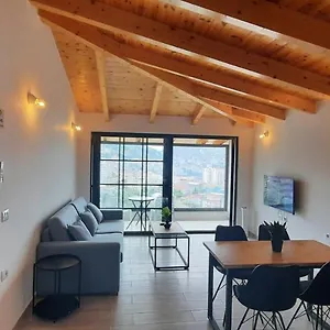 Apartamento Mbyllur, Sarandë